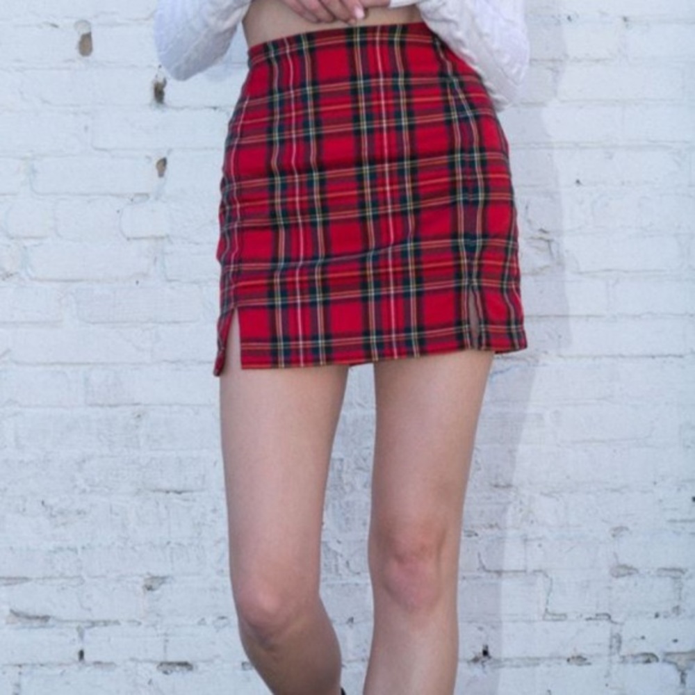 Red plaid brandy Melville Cara skirt